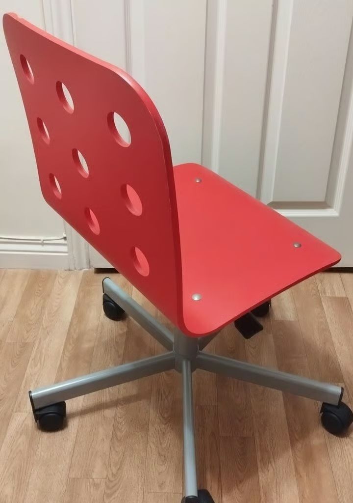 Bright Pink Kids Swivel Office Chair