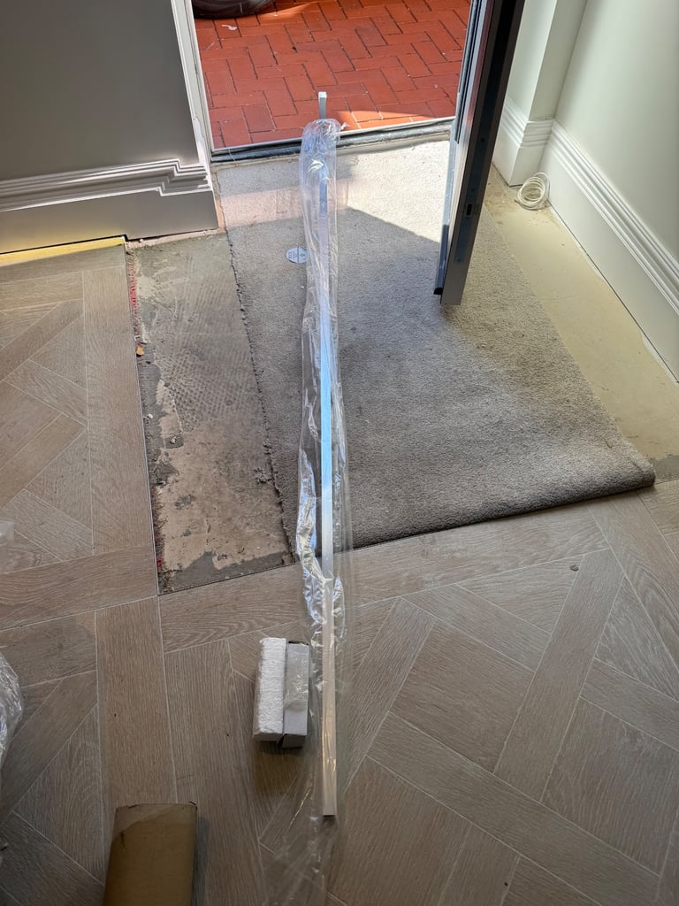 Armano shower bar and clamp