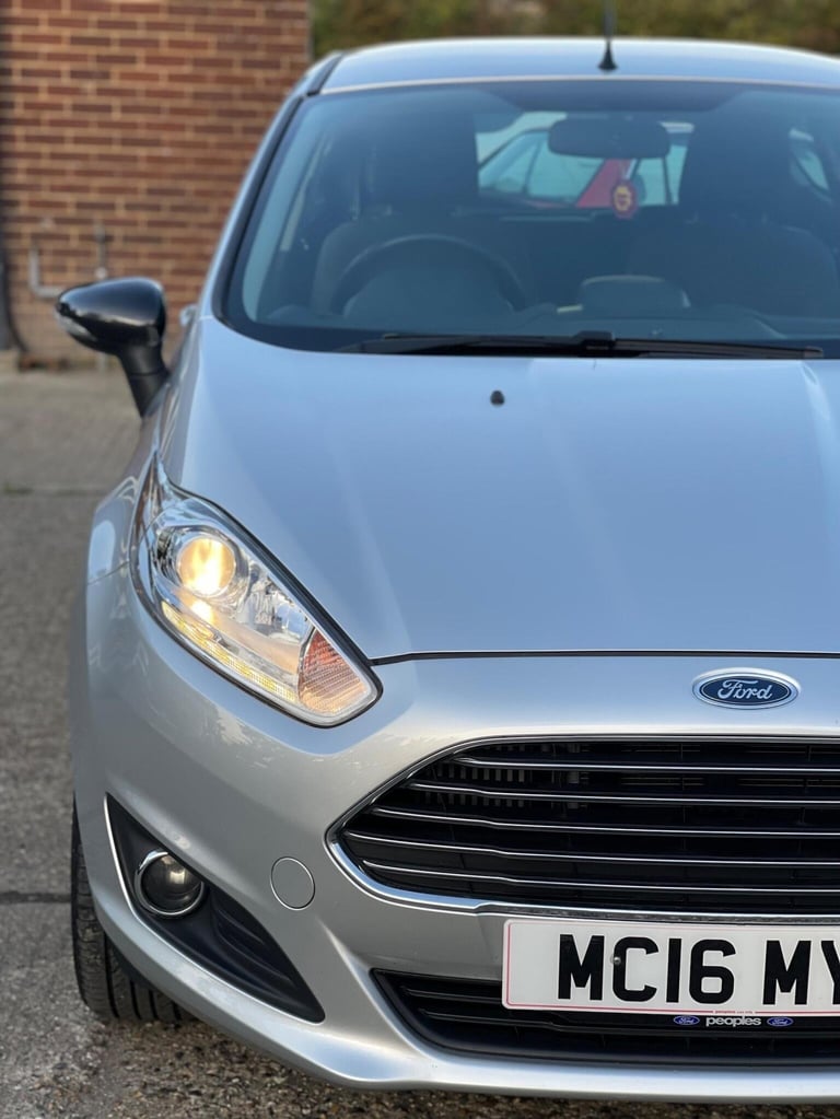 FORD FIESTA 1.0T EcoBoost Zetec Euro 6 (s/s) 3dr 2016