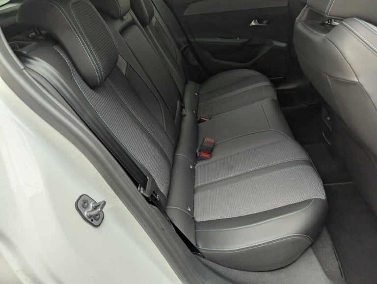 2023 Peugeot 308 1.5 BlueHDi Allure Premium Hatchback 5dr Diesel EAT Euro 6 (s/s) (130 ps) H HATC...