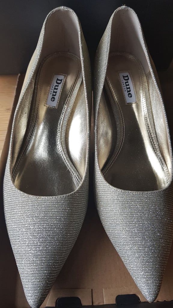 image for Dune court shoes size 39 