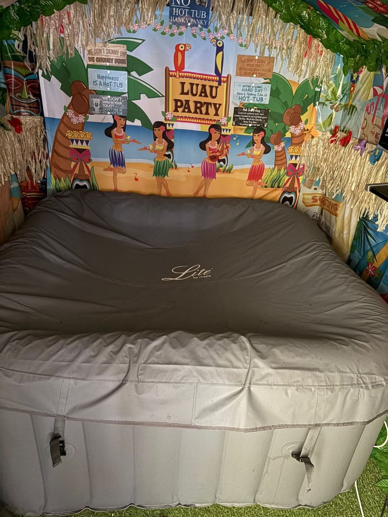 Large hot tub 