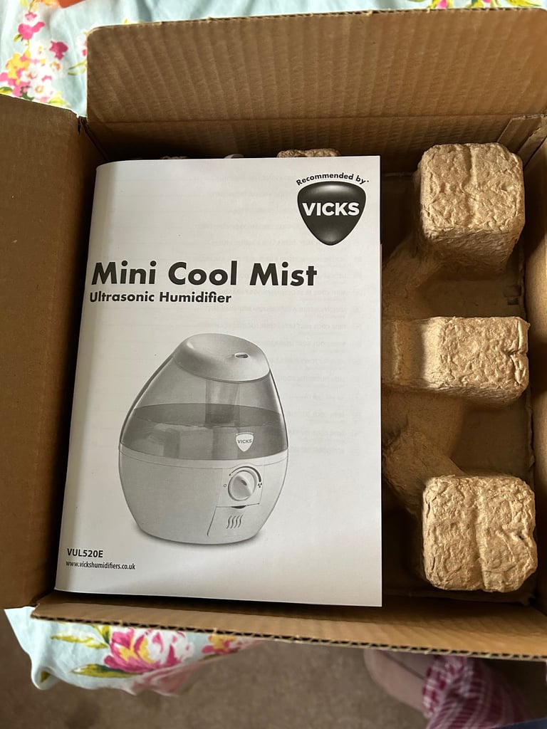 Brand new Vicks Cool Mist humidifier
