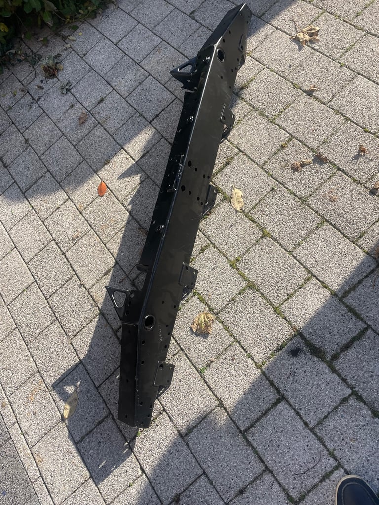 Defender rear cross member