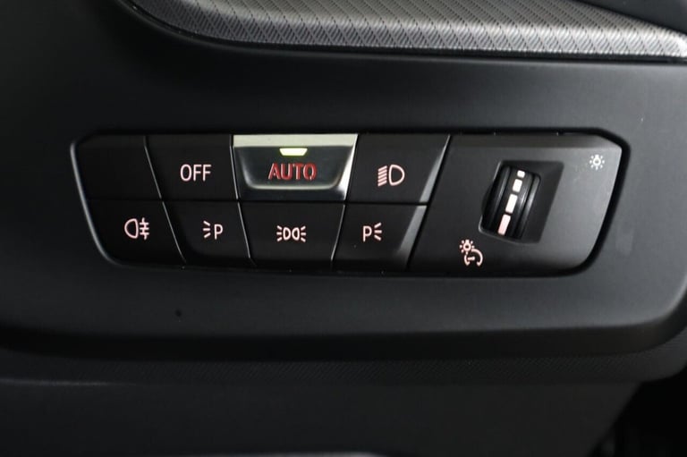 2021 BMW 1 Series 2.0 M135i Auto xDrive Euro 6 (s/s) 5dr Hatchback Petrol Automatic