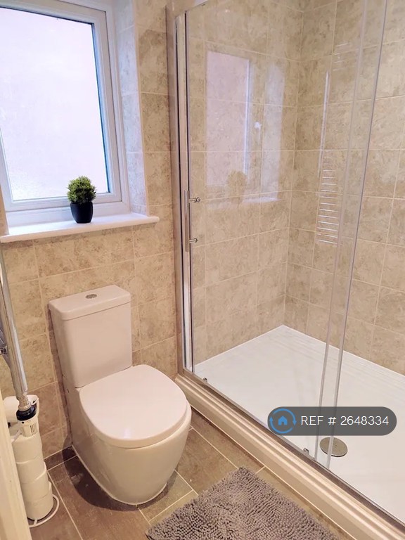 2 bedroom flat in Hauxton, Hauxton, Cambridge, CB22 (2 bed) (#2648334)