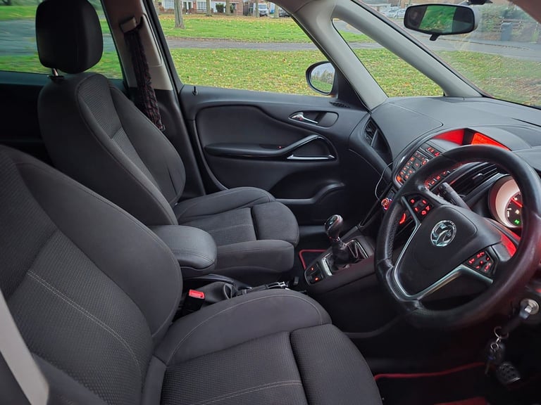 Vauxhall zafira tourer sri 2.0 cdti 2015 15 reg 7 seater 6 speed fsh mot 2026 runs great 