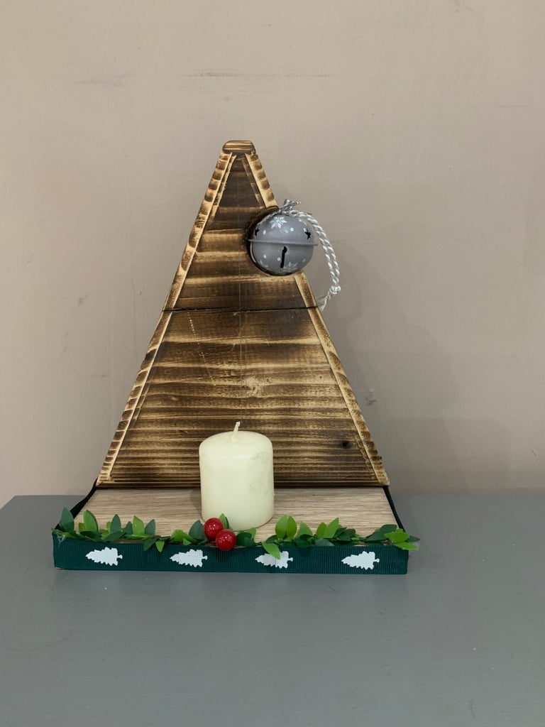 Wooden Christmas tree selection 