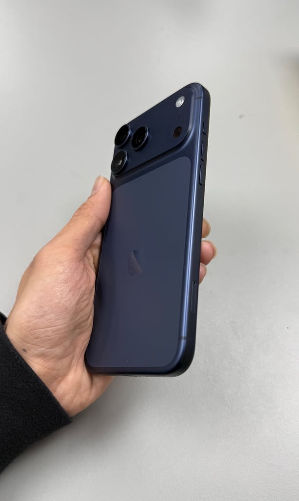 iPhone 17 pro max 256GB , 100% battery health , Apple warranty till 23 September 2026