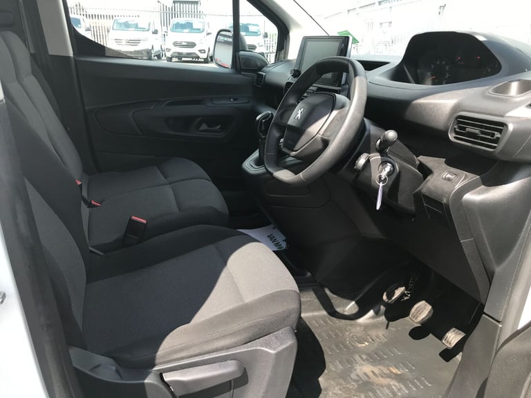 2020 Peugeot Partner L1 1000 1.5BLUE HDI 100PS PROFESSIONAL EURO 6 Small Van Diesel Manual