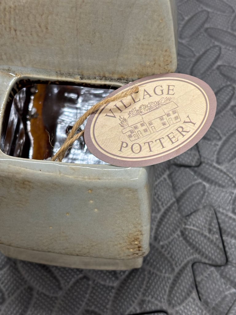 Four Cottage Glazed Ceramic Planter by Village Pottery (Brand new unwanted gift)