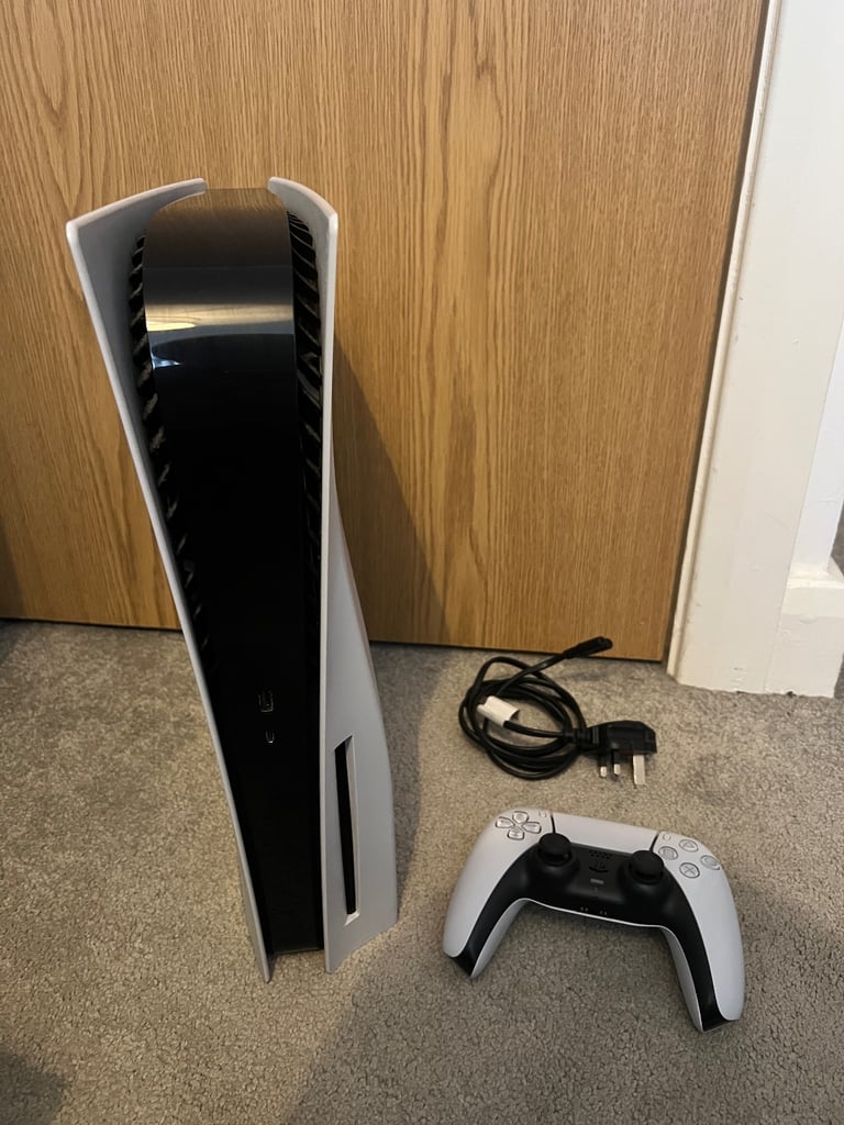 Sony PlayStation 5 Disc Edition 825GB White