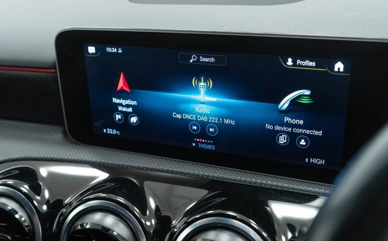 2020 20 MERCEDES-BENZ A-CLASS 1.3 A200 AMG LINE (EXECUTIVE) HATCHBACK 5DR PETROL