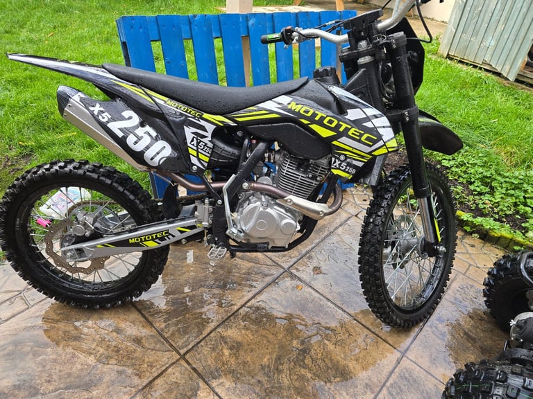 Mototec 250cc Scrambler