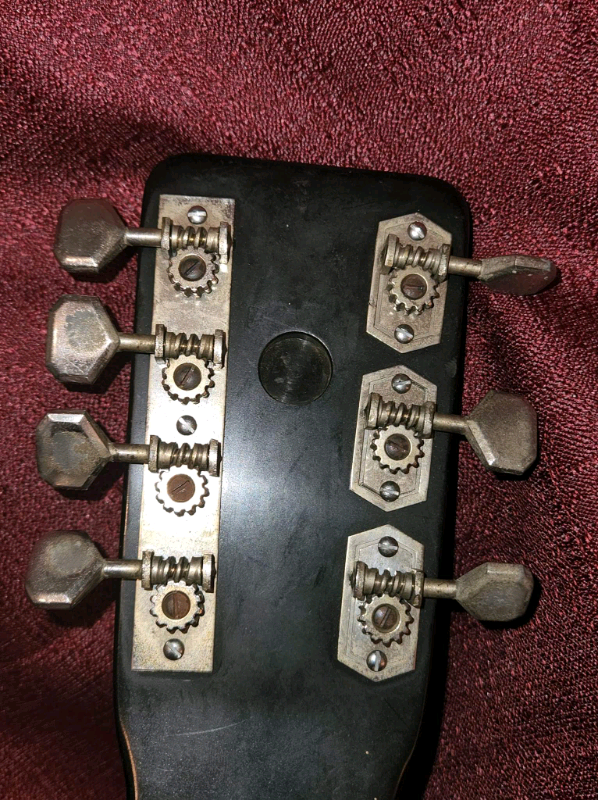 30s Rickenbacher Electro B-7 lap steel guitar (7-string Rickenbacker)