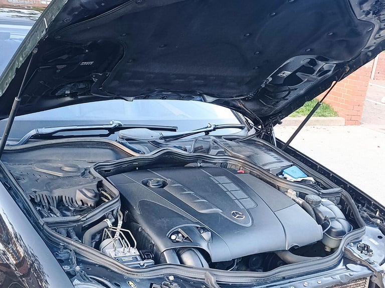 2008 Mercedes-Benz E-Class E220 CDI Avantgarde 4dr Tip Auto SALOON DIESEL Automatic