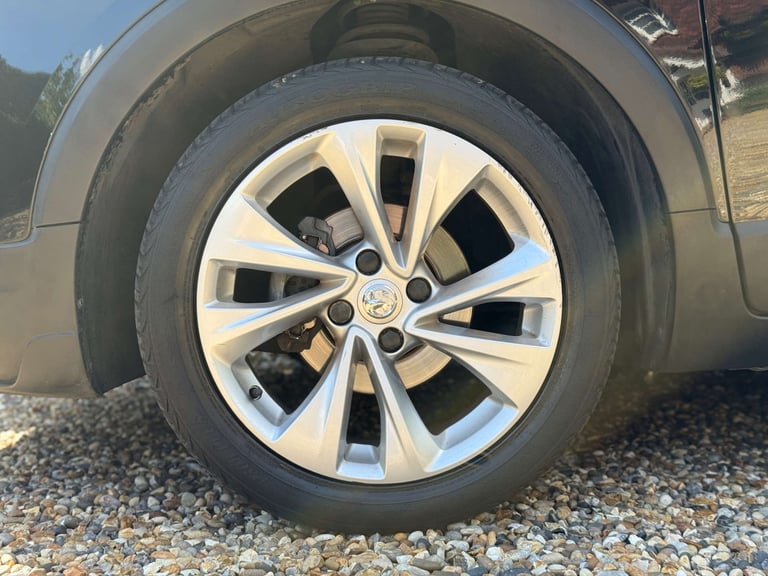 2019 Vauxhall Crossland X 1.2 Crossland X Business Edition Nav 5dr SUV Petrol Manual