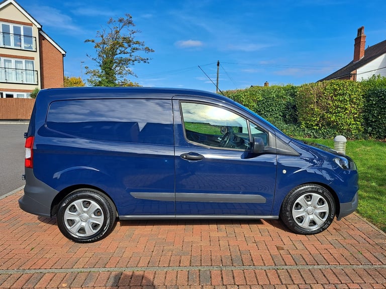 Ford, TRANSIT COURIER, Panel Van, 2020, Manual, 1498 (cc)