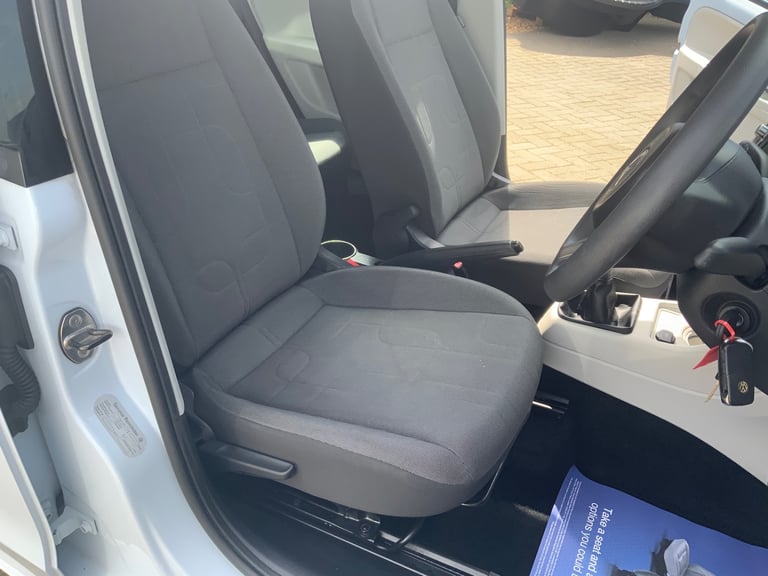 2013 Volkswagen up! 1.0 Move Up 5dr HATCHBACK Petrol Manual