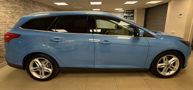FORD FOCUS 1.0 T EcoBoost Zetec Blue Manual Petrol WARRANTY 12 MONTHS MOT