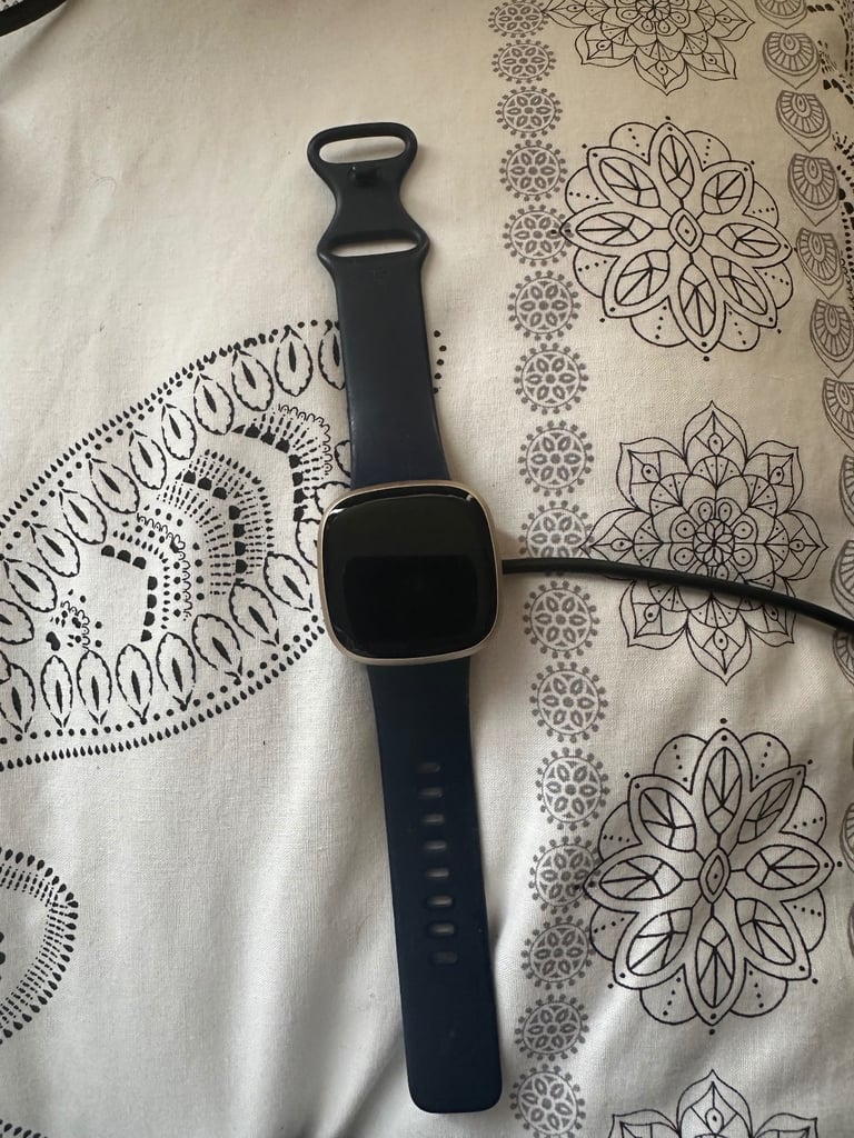 Fitbit Versa 3 