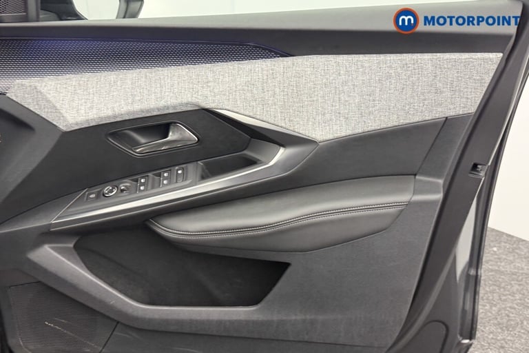 2024 Peugeot 3008 1.2 Hybrid 136 GT 5dr e-DSC6 SUV Petrol Automatic