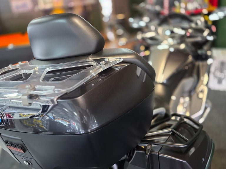 2017 BMW K1600 GTL WITH EXTRA'S 