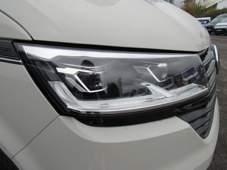 2022 Volkswagen Transporter TDI T28 Highline NO VAT DAY CAMPER VAN WITH HEATER AND SMART BED 2.0 ...