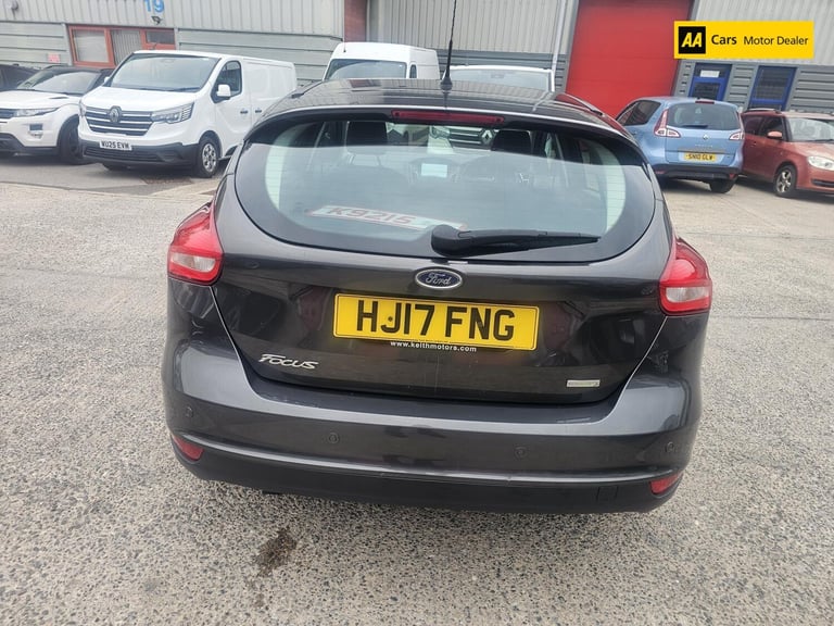 2017 Ford Focus 1.0 EcoBoost 125 Titanium 5dr HATCHBACK PETROL Manual