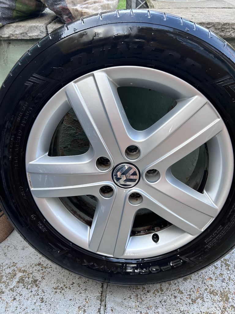 Alloy wheels
