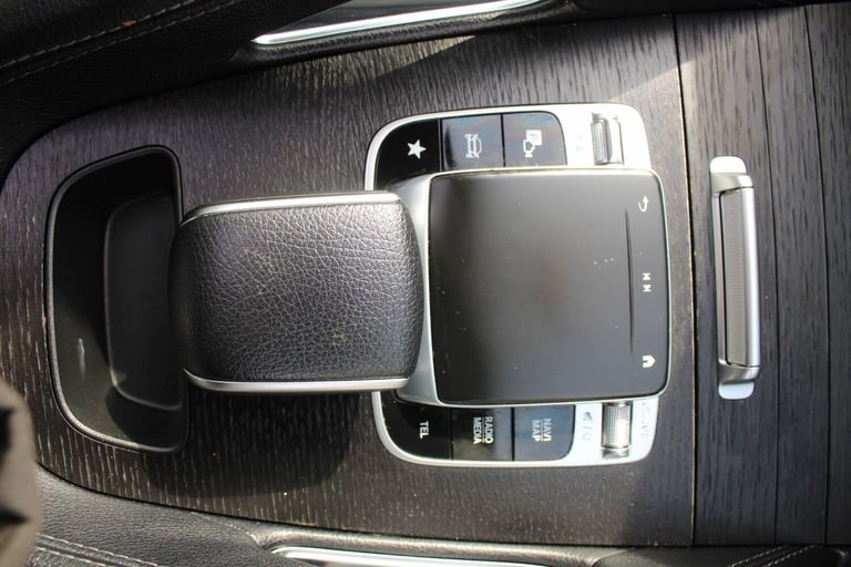 2019 Mercedes-Benz GLE 2.0 GLE300d AMG Line (Premium Plus) G-Tronic 4MATIC Euro 6 (s/s) 5dr ESTAT...