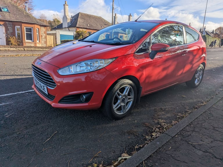 Ford fiesta zetec 1.25 2013 3 door