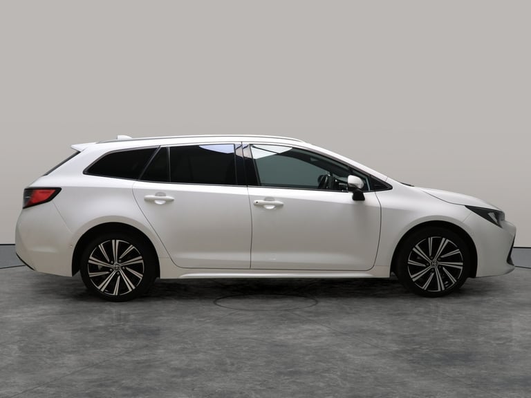 2022 Toyota Corolla 1.8 VVT-h GPF Design Touring Sports 5dr Petrol Hybrid CVT Euro 6 (s/s) (122 E...