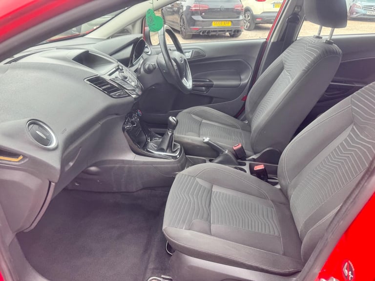 2014 Ford Fiesta 1.25 Zetec Euro 5 5dr HATCHBACK Petrol Manual