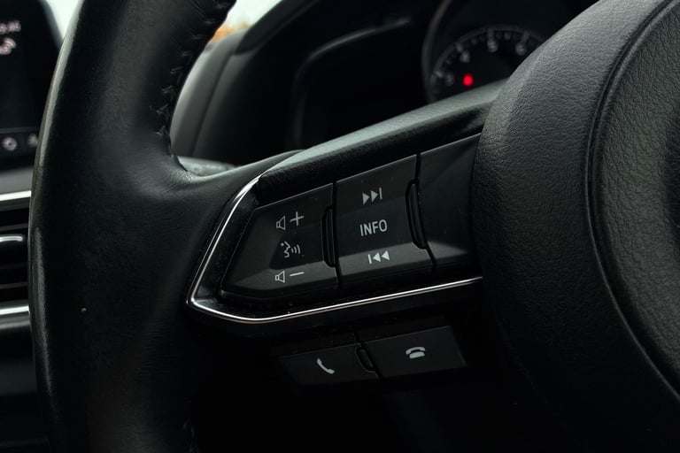 2017 Mazda Mazda3 62491 Hatchback Petrol Manual