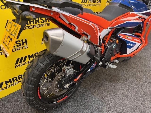KTM 890 R Adventure ,  24-Reg ONLY 829 Miles , Lots of Extras!!