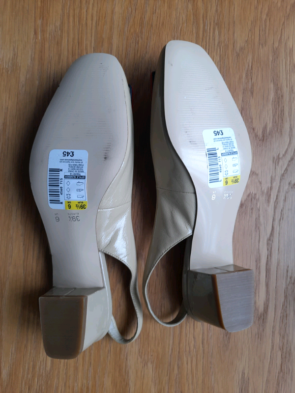 Ladies Shoes 