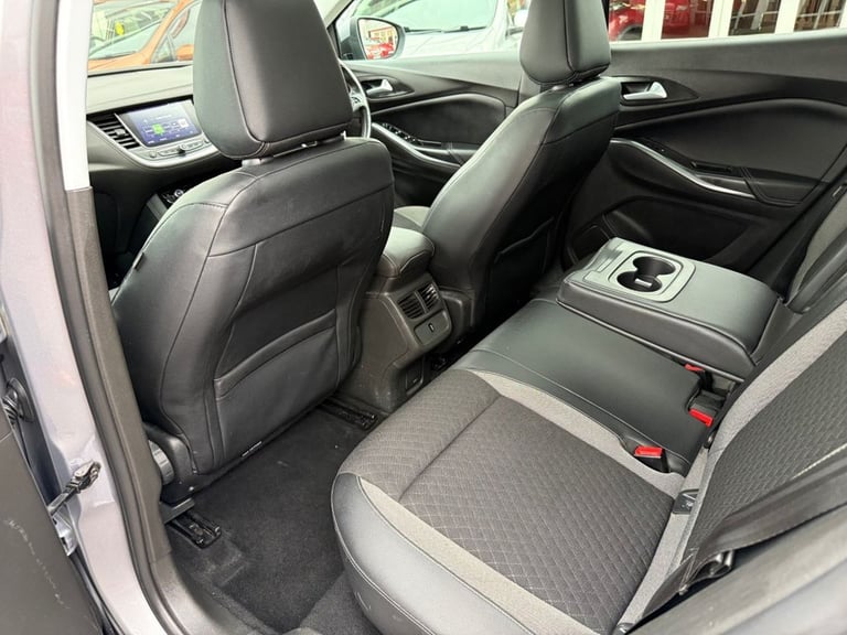 2018 68 VAUXHALL GRANDLAND X 1.2 TURBO SPORT NAV SUV 5DR PETROL MANUAL EURO 6 (S