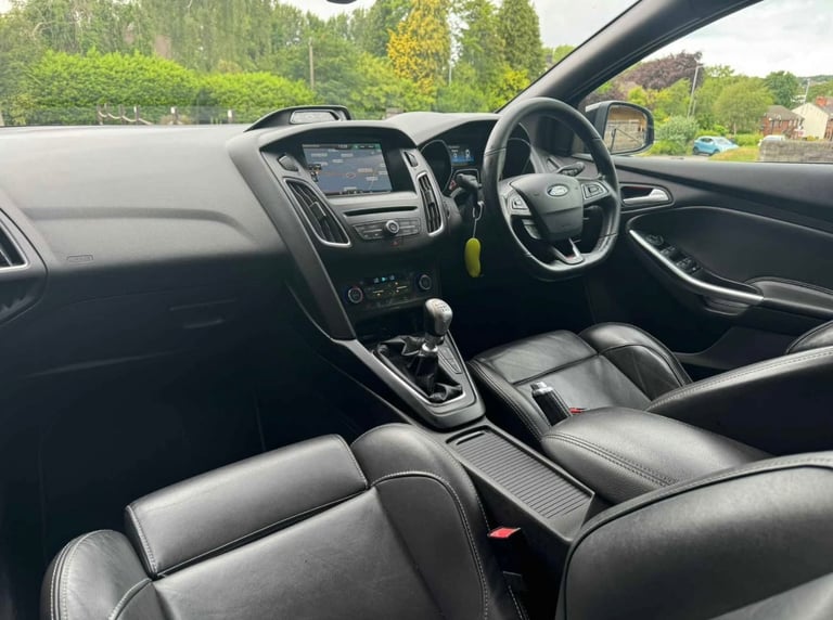 Ford, FOCUS, Hatchback, 2015, Manual, 1997 (cc), 5 doors