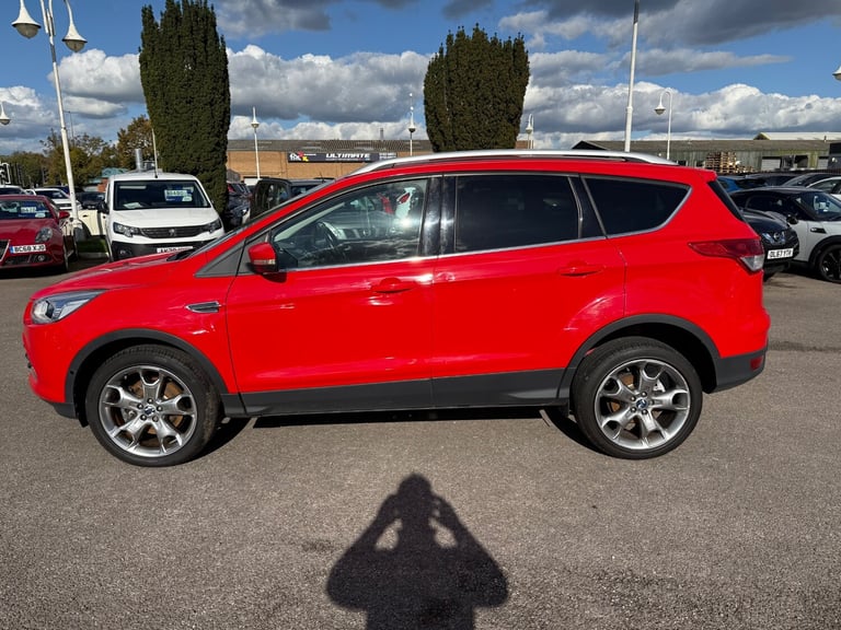 2015 Ford Kuga 2.0 TDCi 150 Titanium 5dr ++ SAT NAV / CAMERA / DAB / ULEZ / 9 SERVICES ++ HATCHBA...