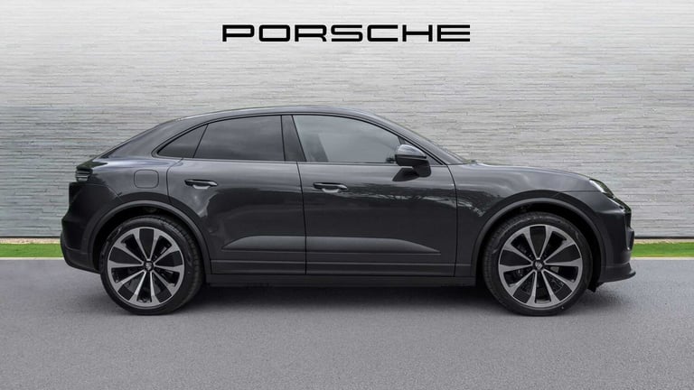 2025 Porsche Macan 300kW 4 100kWh 5dr Auto ESTATE ELECTRIC Automatic