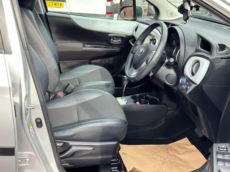  Toyota Yaris 1.5 VVT-h T Spirit CVT Euro 5 5dr Petrol/Electric Hybrid Automatic