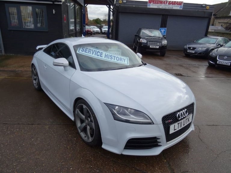 Audi TT 2.5T FSI TT RS Quattro 2dr S Tronic EXCELLENT SERVICE HISTORY Petrol