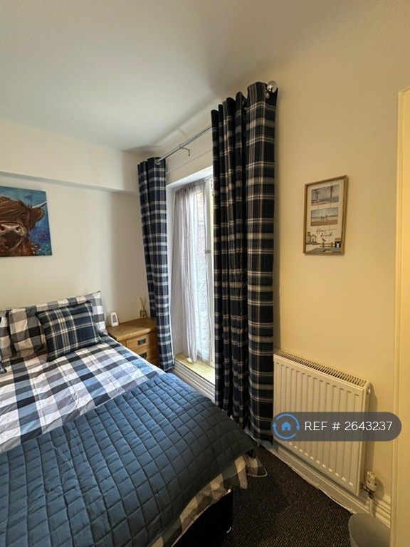 1 bedroom in County Road, Swindon, SN1 (#2643237)