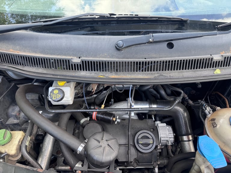 Volkswagen, TRANSPORTER SHUTTLE, MPV, 2007, Manual, 1896 (cc), 5 doors