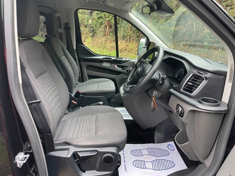  Ford Tourneo Custom 2.0 EcoBlue 130ps Titanium WHEELCHAIR ACCESSIBLE VEHICLE 4
