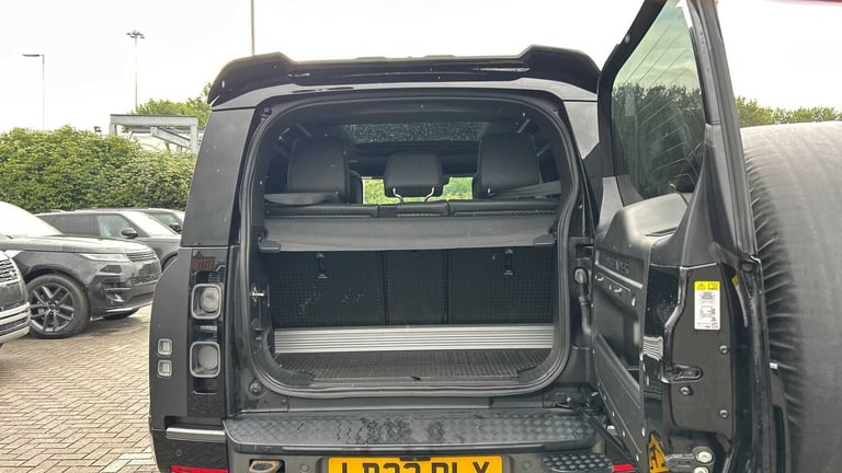 2022 Land Rover Defender 5.0 P525 V8 Carpathian Edition 90 3dr Auto ESTATE PETROL Automatic