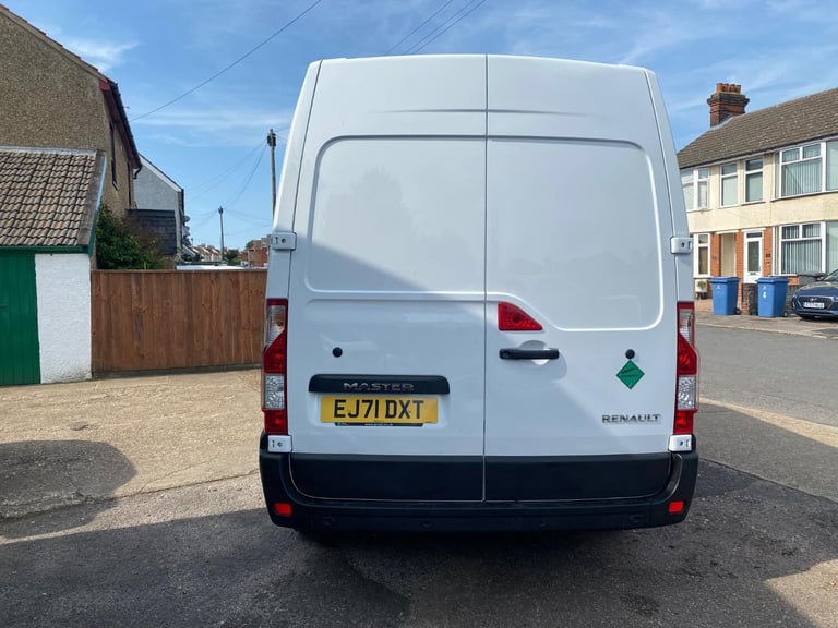 RENAULT MASTER 2.3 FWD MM35 dCi 135 Business+ MY19 White Manual Diesel 2021