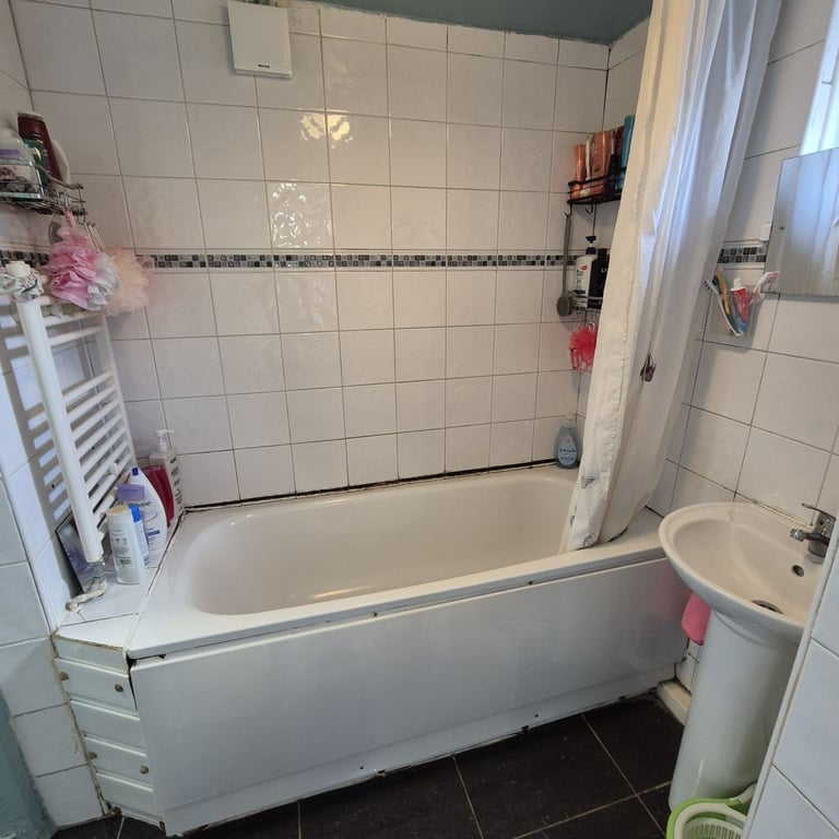 Stunning studio flat for rent in the heart of walthamstow! must be seen