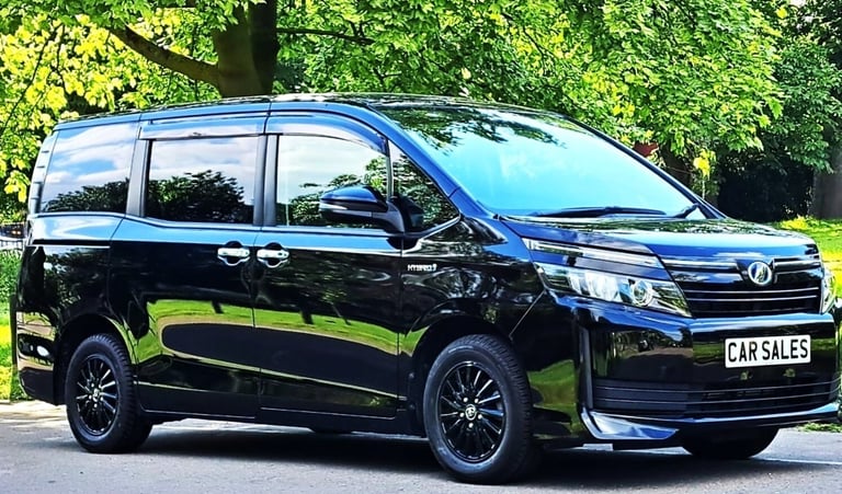 2015 Toyota Voxy 1.8 Hybrid Automatic 81,900 Miles. 7 Seater. Hybrid Petrol. PX OK MPV Petrol/Ele...